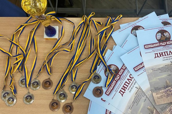 Гурток "Crystall Ballet" виборов два призових місця у Всеукраїнському конкурсі мистецтв «КОЗАЦЬКОМУ РОДУ НЕМА ПЕРЕВОДУ».