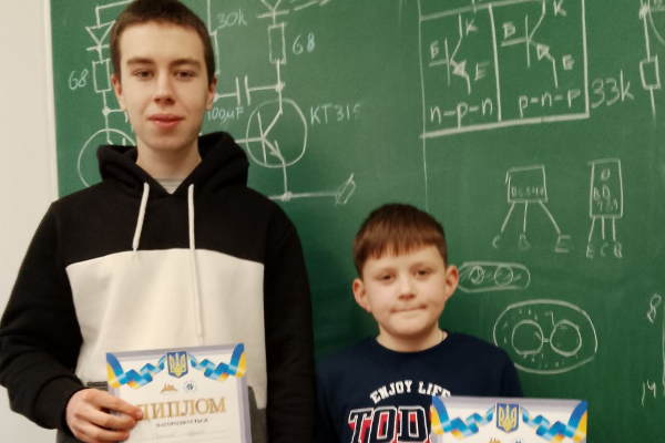 Гурток «Радіоелектронне конструювання (робототехніка)»