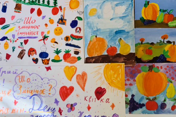 Виставка дитячих робіт присвячена Всесвітньому дню імунітету