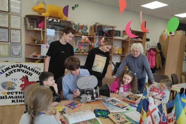 Гурток «Дитяча анімаційна студія «Крок» - Заняття з теорії кіно і мультиплікації