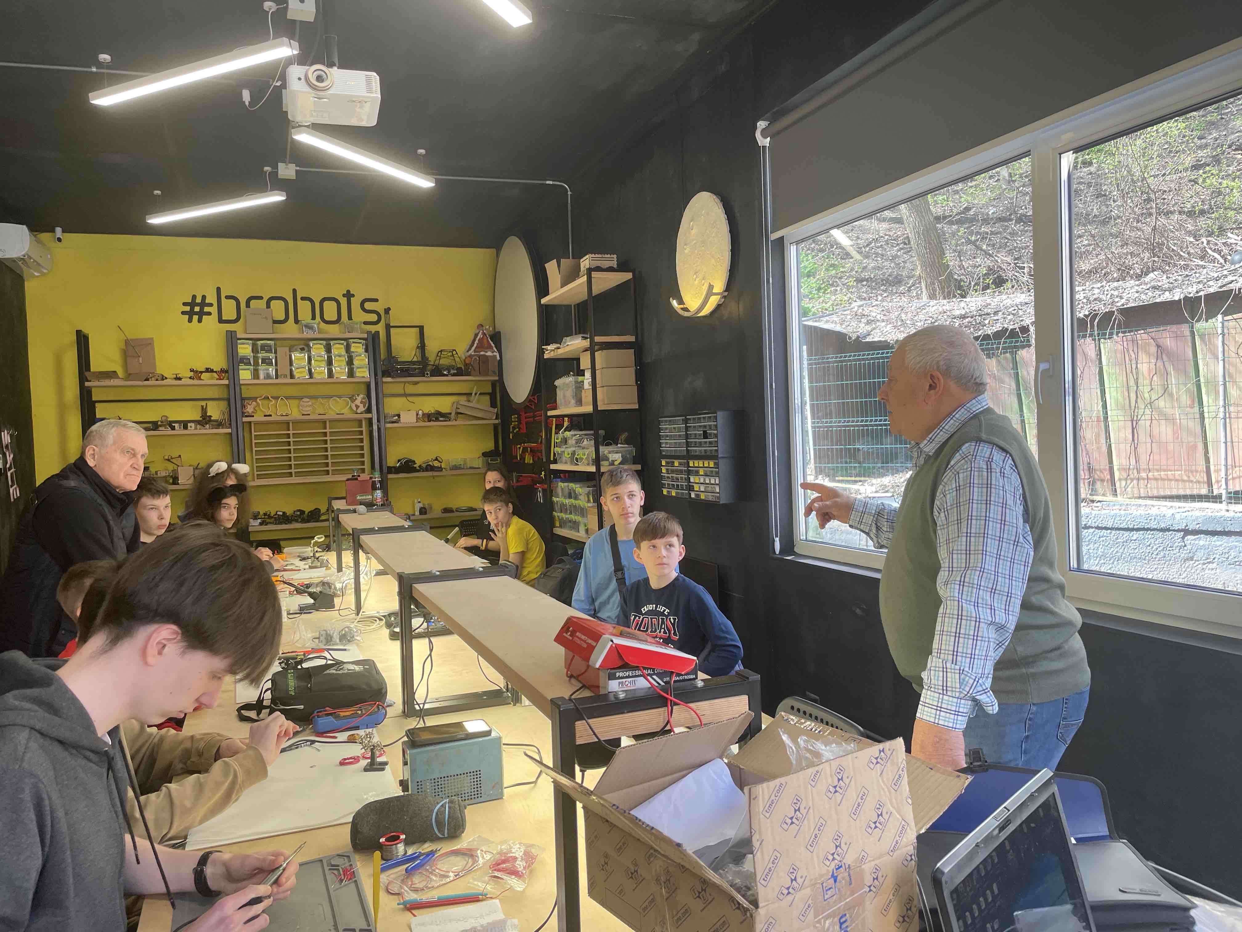 0 02 05 49e49eb4c1a50a9f9fc02a9e84f92b19ab96eb4e4c83b49b591711292e94c7d5 219f3d744d6