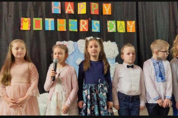 Гурток «English speaking club» - День Матері