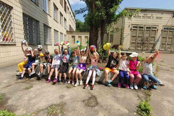 Гурток «"English speaking club" - Всесвітній день бігу та спортивного інвентаря.