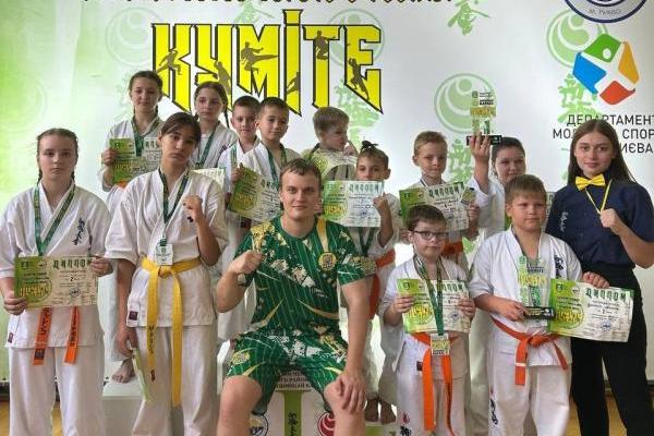 Гурток «Кіокушинкай карате» -  Відкритий чемпіонат Дарницького району м. Києва з кіокушинкай карате у розділі «куміте» 