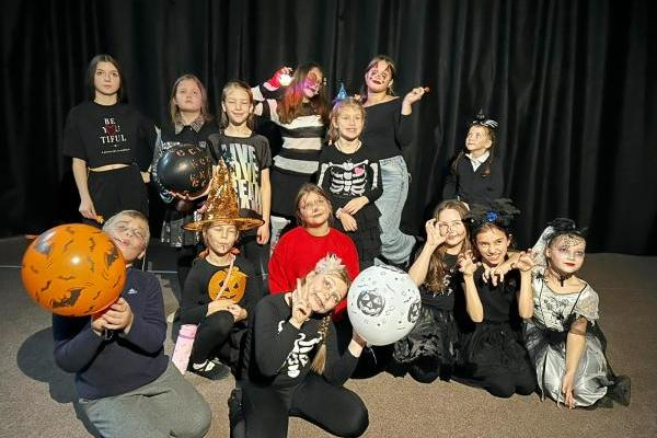 Гурток «Crystal Ballet» - ✨Костюмована вечірка до Хелловіну 🎃